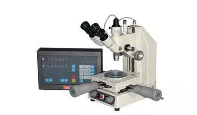 107JC数显式精密测量显微镜抄板案例