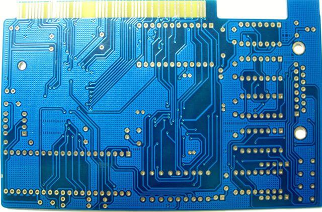 PCB电镀金层发黑是什么原因造成的?